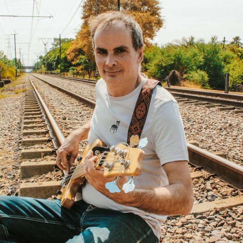 Florian – Bass